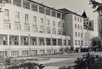 St. Pius (Foto: Archiv Provinzialat Barmherzige Brüder) St. Pius war neben St. Vinzenz das erste Bettenhaus des Krankenhauses Barmherzige Brüder in Regensburg.