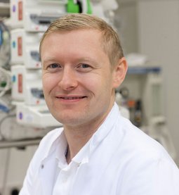 Oberarzt Dr. Andreas Proske, Unfallchirurgie, Orthopädie, Sportmedizin