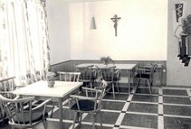 Speisesaal (Foto: Archiv Provinzialat Barmherzige Brüder) Ein Blick in einen Speisesaal in der Vergangenheit.