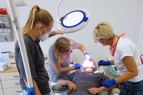 Rafael e. V. bietet nun auch Zahnmedizin an