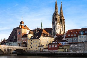 Anti-Aging bei Männern, Potenzstörungen, Prostatakrebs oder gutartige Prostatavergrößerung, männliche Inkontinenz, urologische Infektionen sowie Gesundheitsförderung durch gesundes Essen – diesen „Männer-Themen“ nimmt sich heuer der 9. Regensburger Tag der Männergesundheit an. 