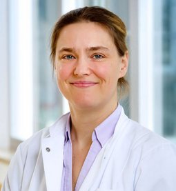 Dr. med. Esther Bonrath, Fachärztin für Chirurgie, PhD