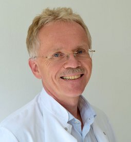 Portrait von Oberarzt Dr. Christof Kundel, Internist, Pneumologie 
