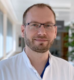 Markus Decker, Facharzt für Innere Medizin und Kardiologie